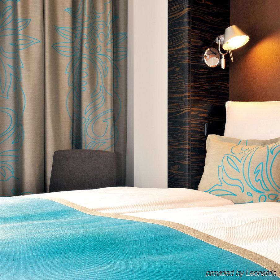 Motel One Hamburg Am Michel Quarto foto